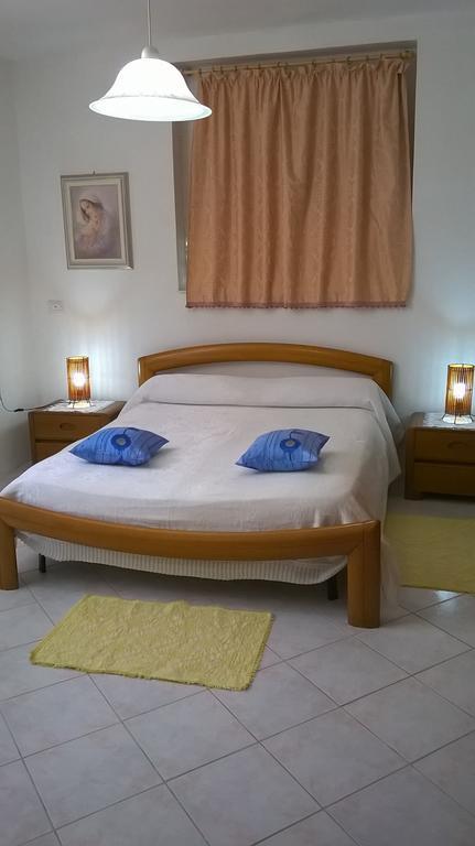 Sa Domu Sarda Casa Vacanza Piscinas Quarto foto