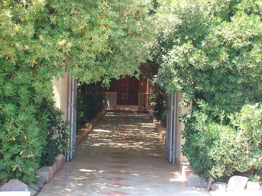 Sa Domu Sarda Casa Vacanza Piscinas Exterior foto